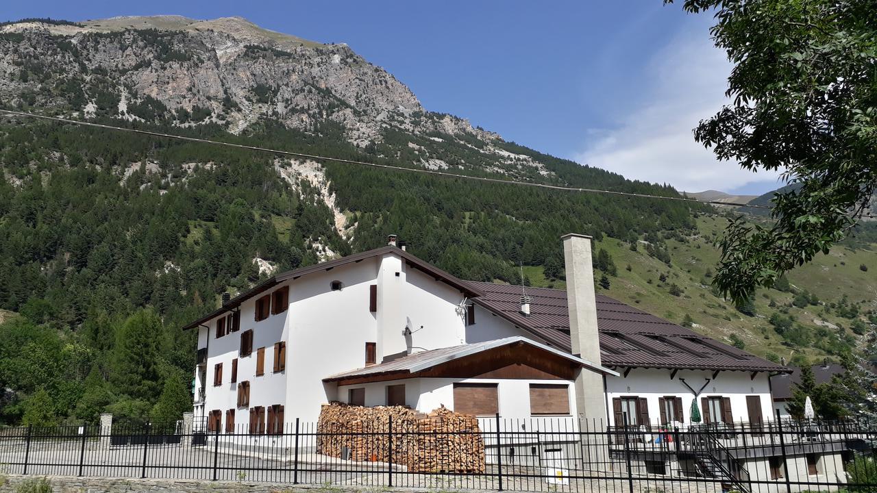 Hotel Roburent Argentera Eksteriør bilde