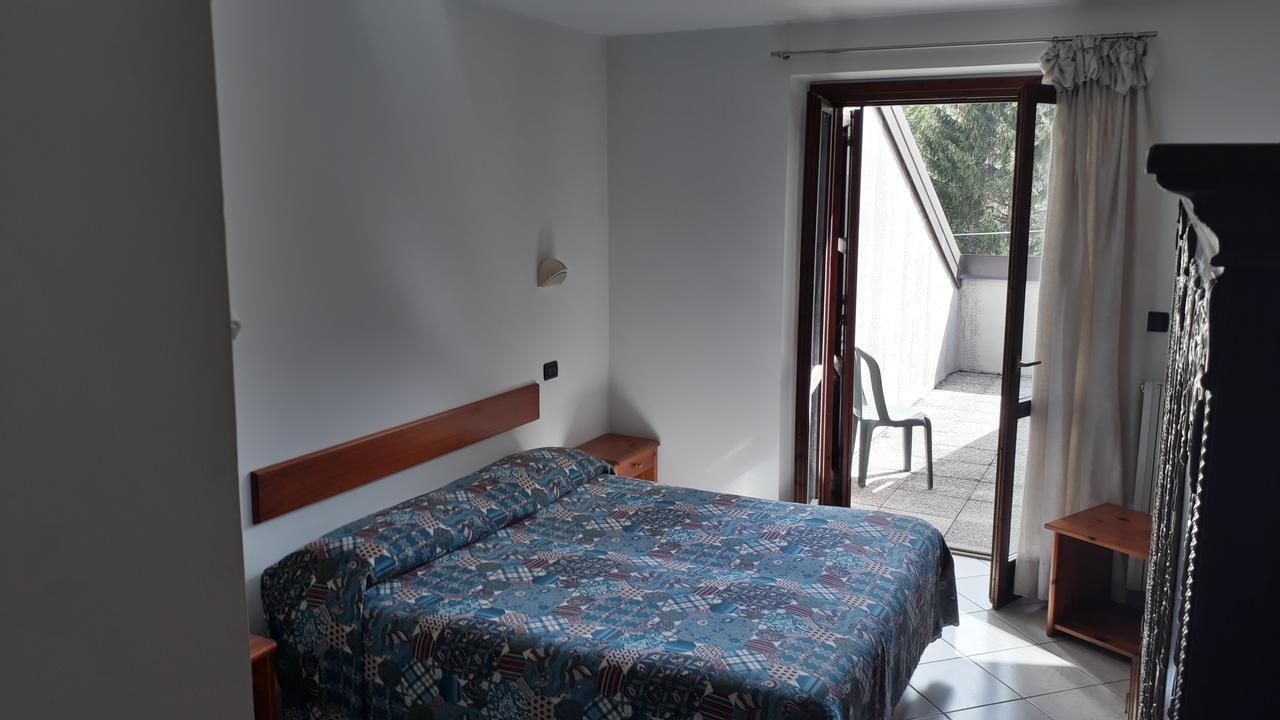 Hotel Roburent Argentera Eksteriør bilde